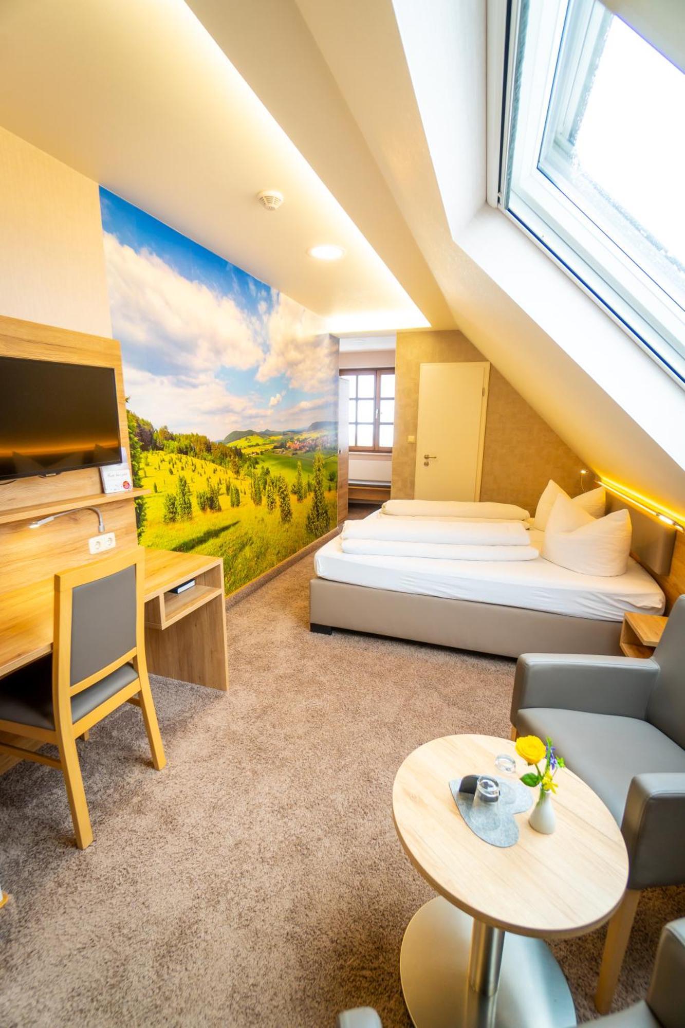 Landhotel Zur Gruenen Kutte Bernshausen Dış mekan fotoğraf
