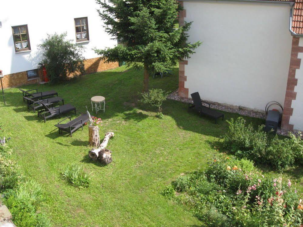 Landhotel Zur Gruenen Kutte Bernshausen Dış mekan fotoğraf